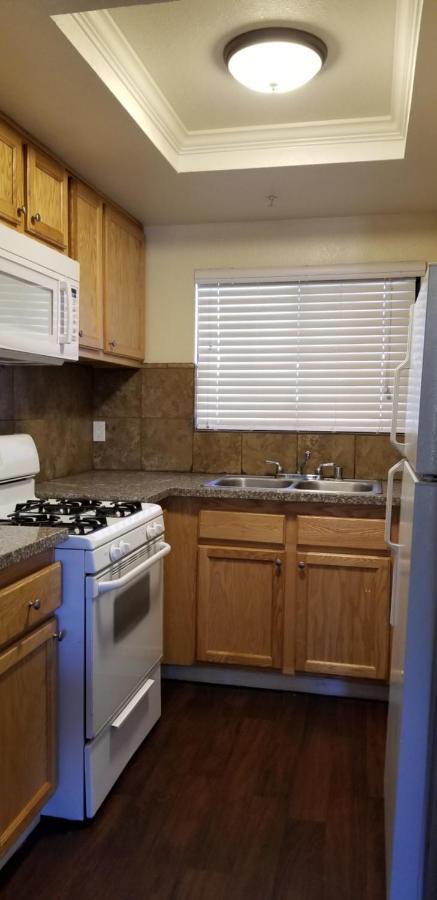 Sierra Crossing Motel Bloomington Luaran gambar