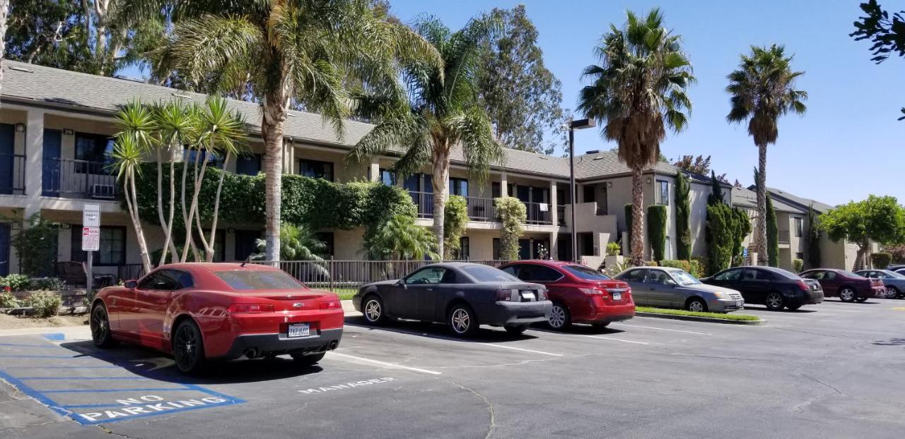 Sierra Crossing Motel Bloomington Luaran gambar
